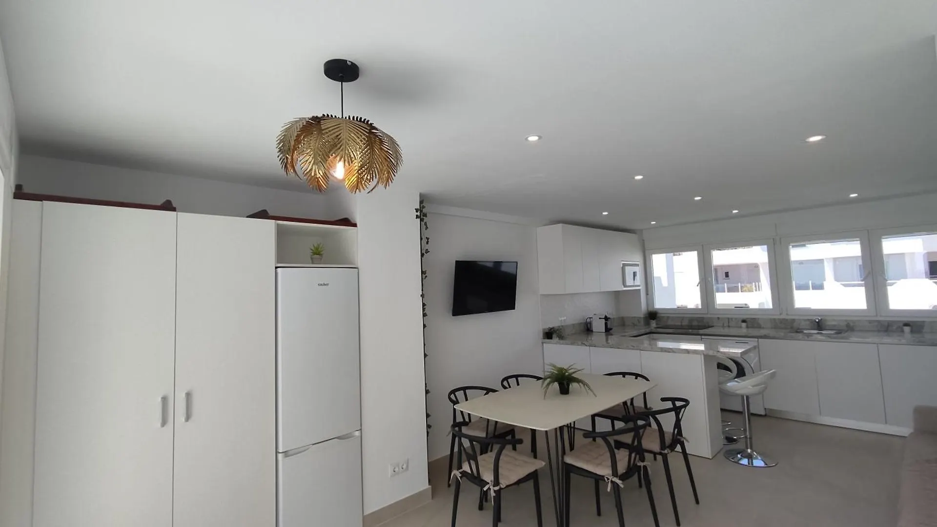 Front Sea View Penthouse Lejlighed Estepona