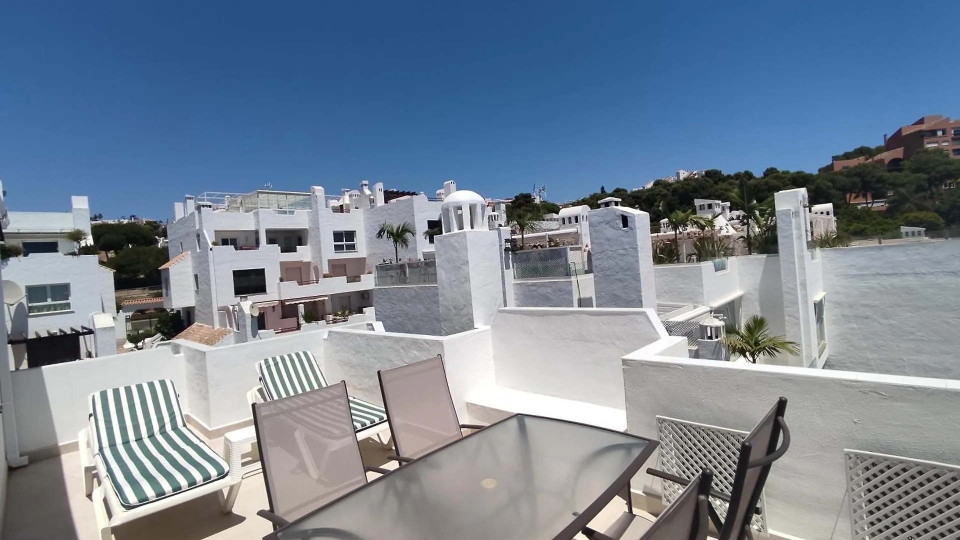 Front Sea View Penthouse Lejlighed Estepona